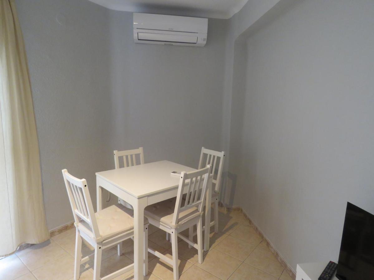 Apartamento Avenida Нерха Экстерьер фото